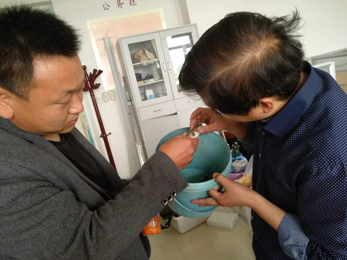 国产成人精品一区二区三区