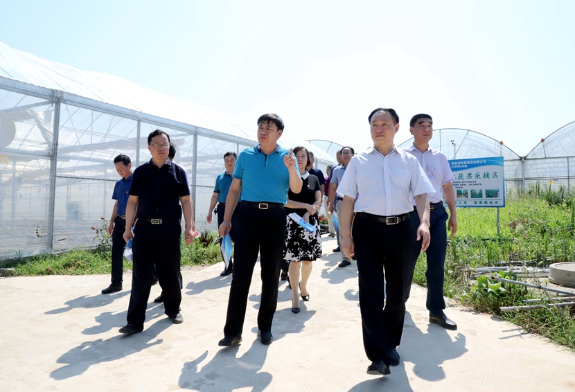 国产成人精品一区二区三区