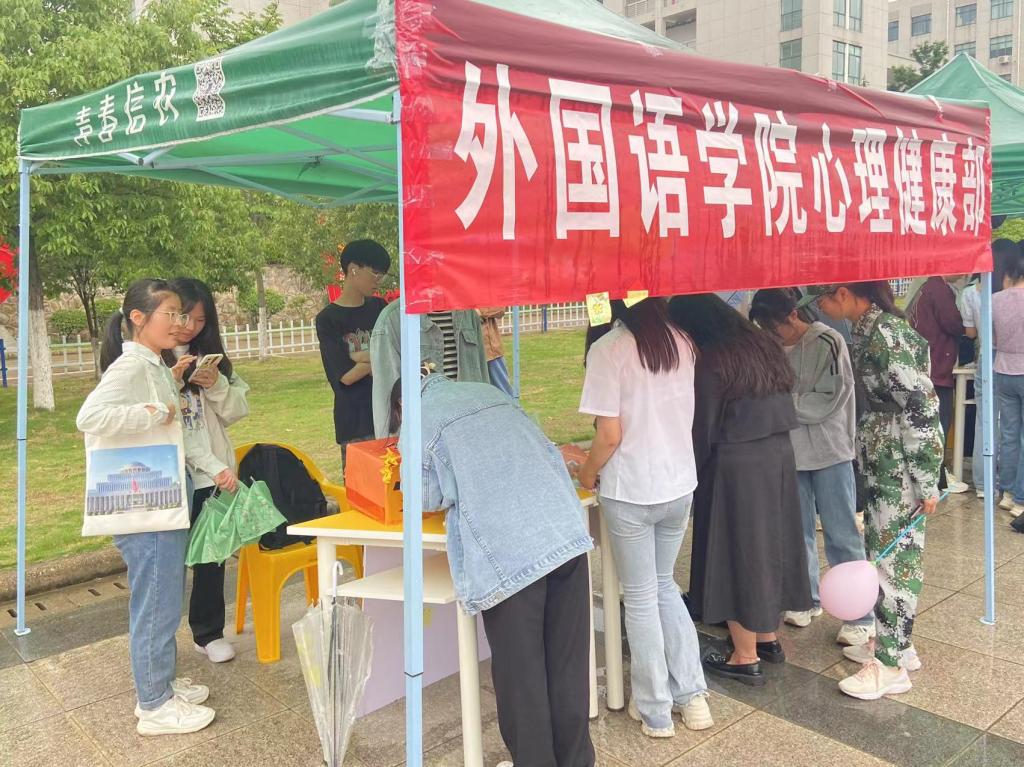 国产成人精品一区二区三区