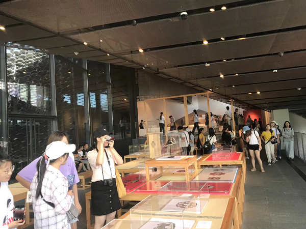 国产成人精品一区二区三区