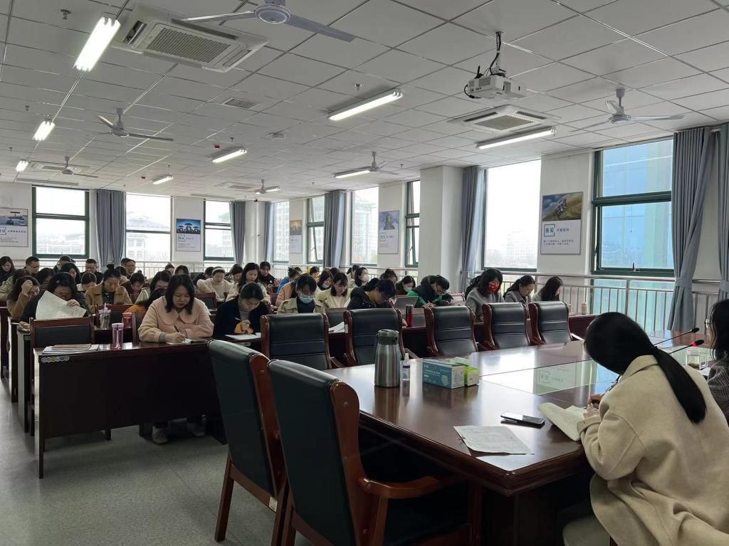 国产成人精品一区二区三区