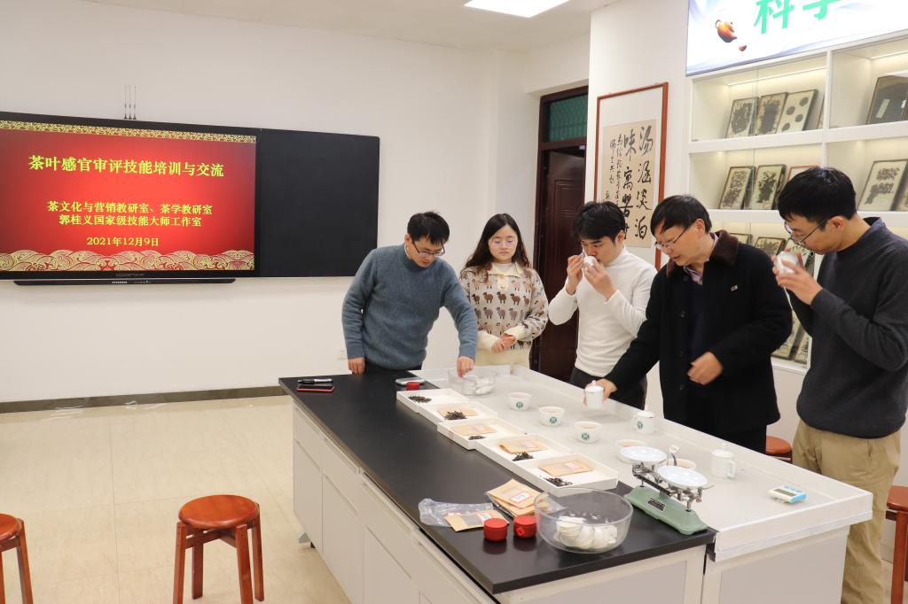 国产成人精品一区二区三区