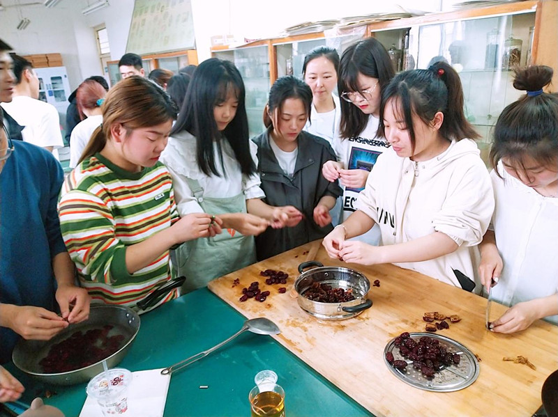 国产成人精品一区二区三区