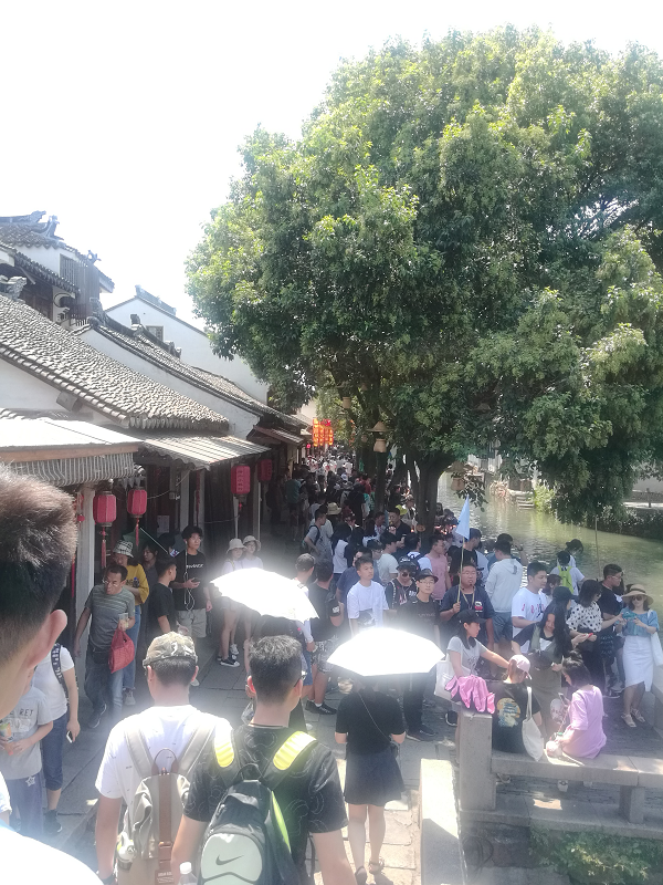 国产成人精品一区二区三区