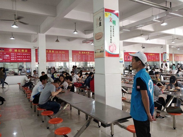 国产成人精品一区二区三区