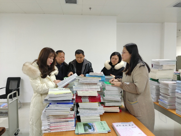 国产成人精品一区二区三区