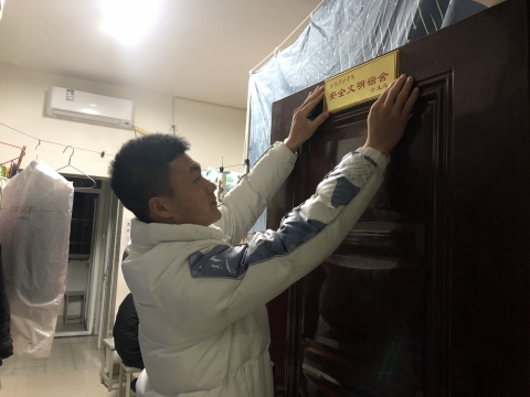 国产成人精品一区二区三区