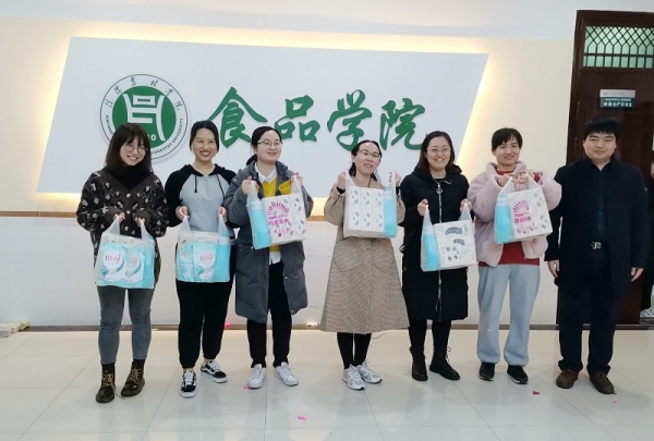 国产成人精品一区二区三区