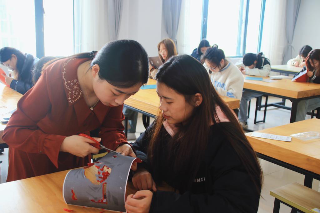 国产成人精品一区二区三区