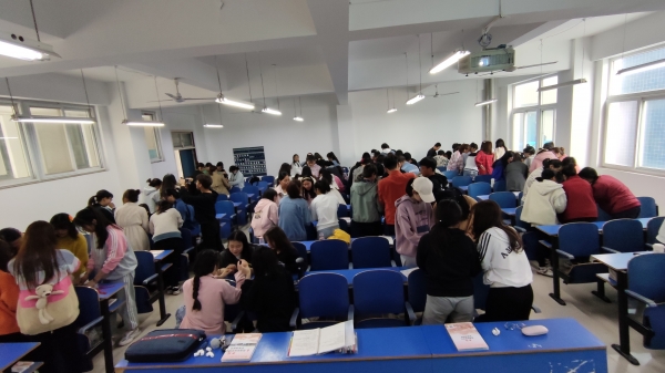 国产成人精品一区二区三区