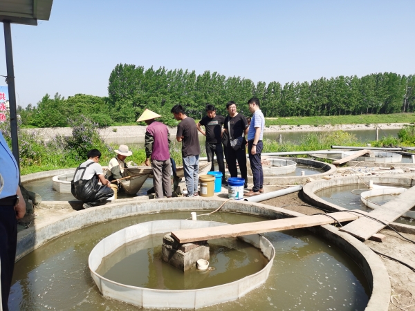 国产成人精品一区二区三区