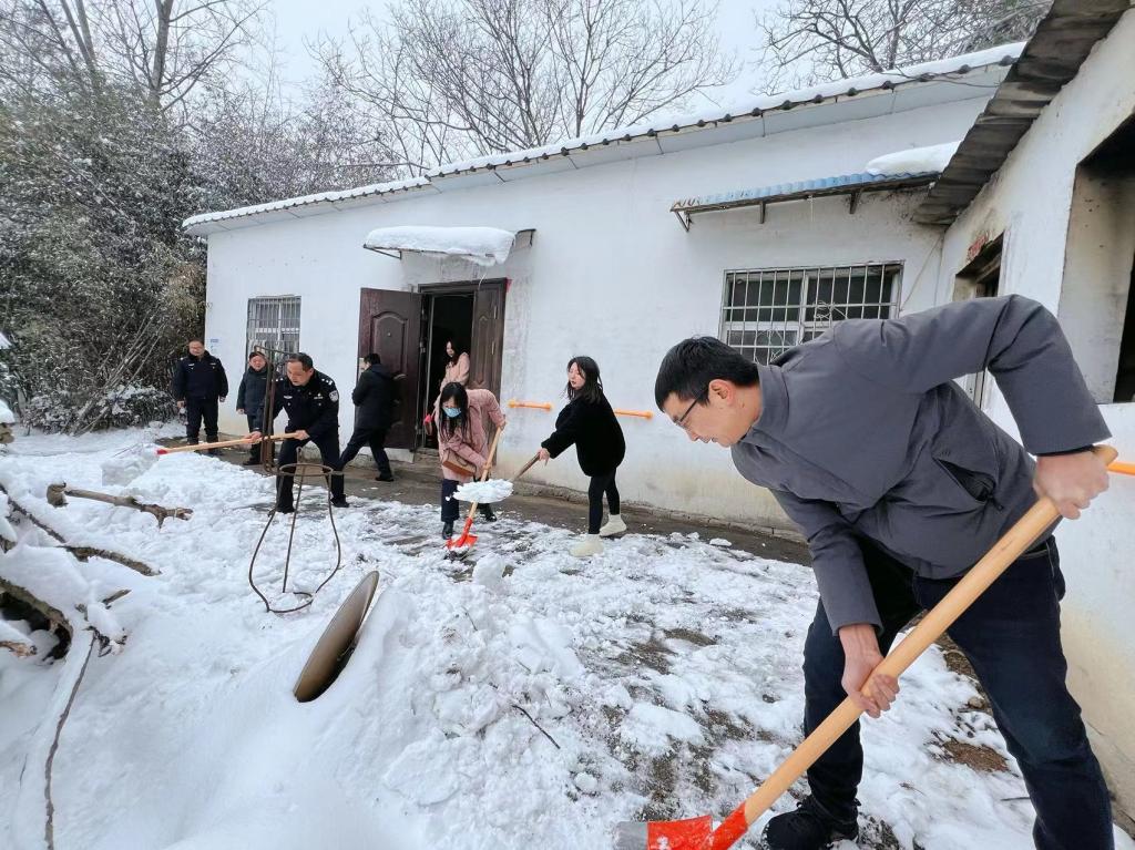 国产成人精品一区二区三区