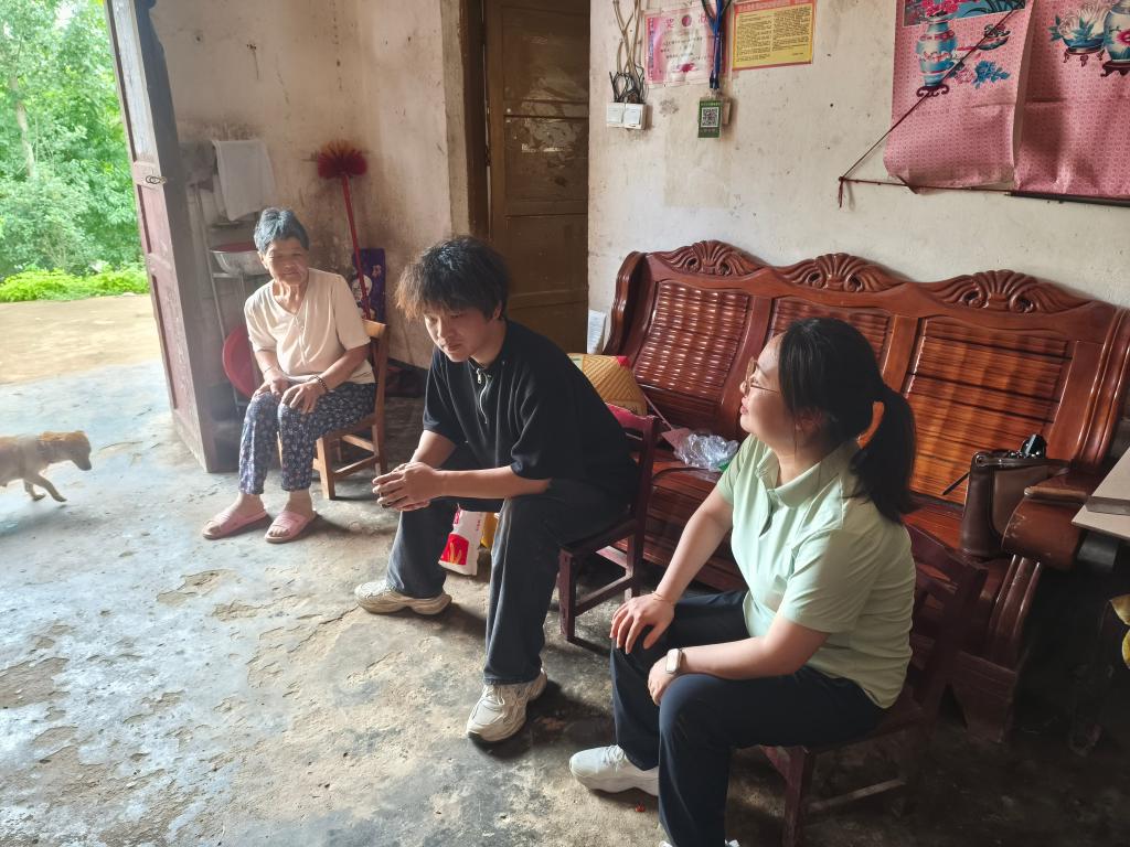 国产成人精品一区二区三区