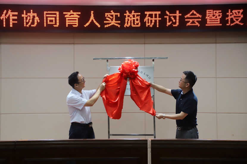 国产成人精品一区二区三区