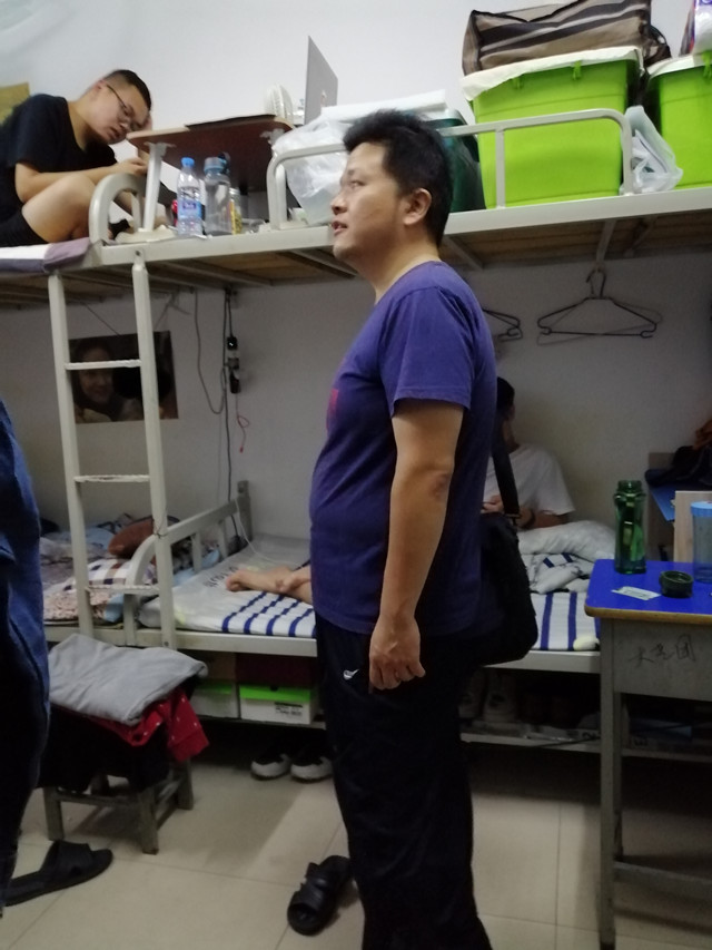 国产成人精品一区二区三区