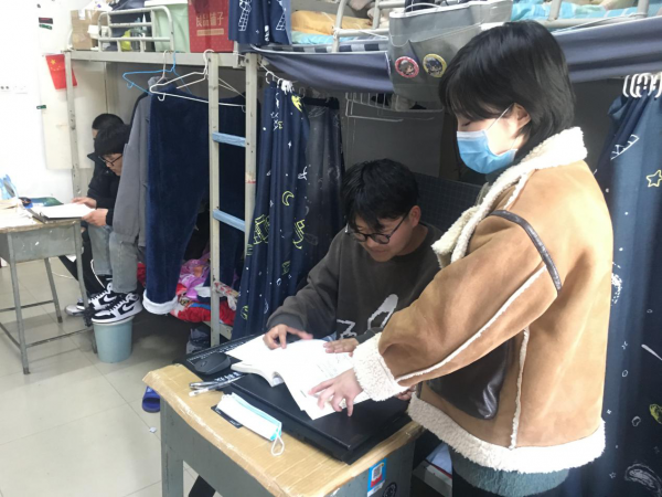 国产成人精品一区二区三区