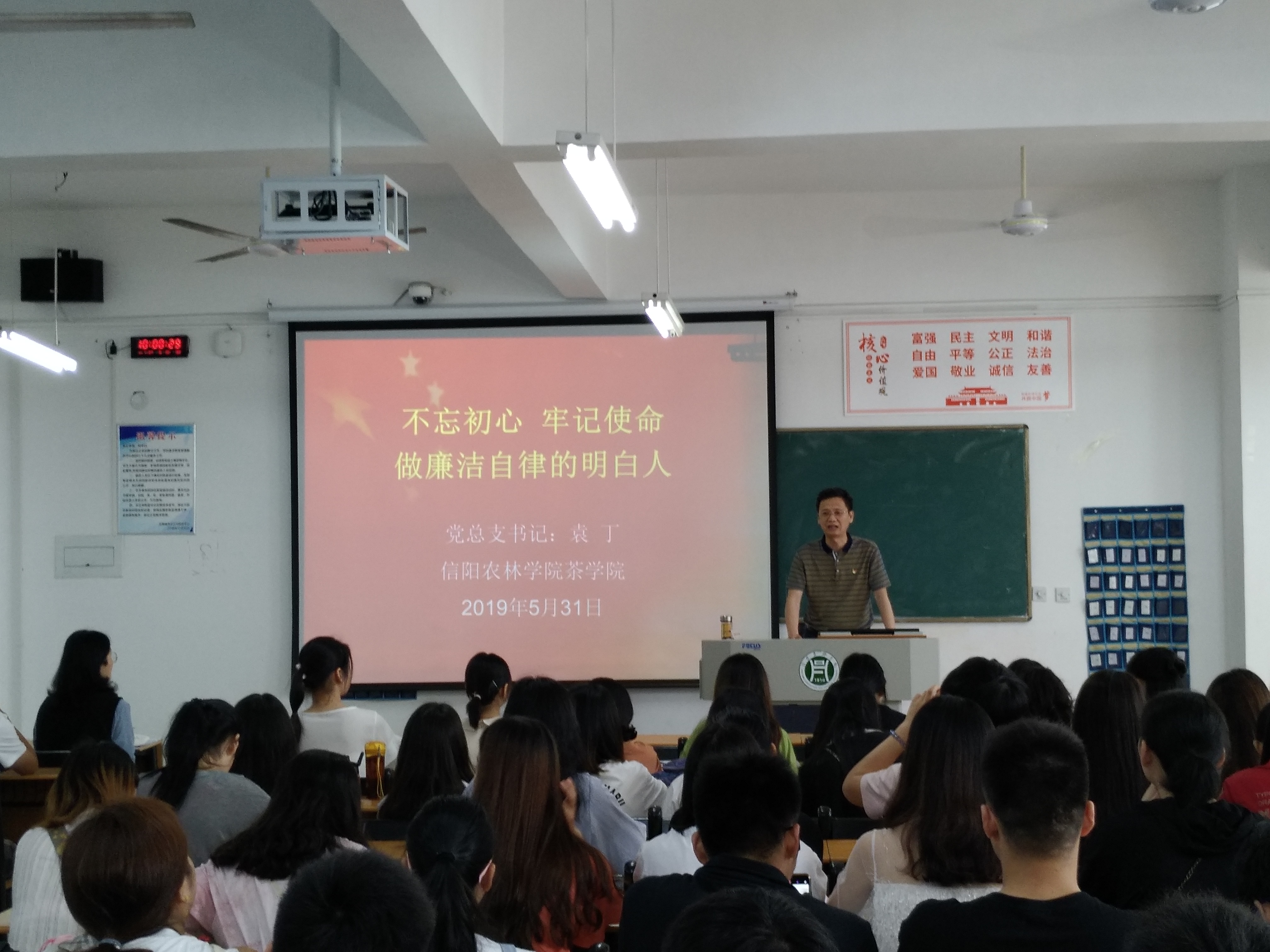国产成人精品一区二区三区