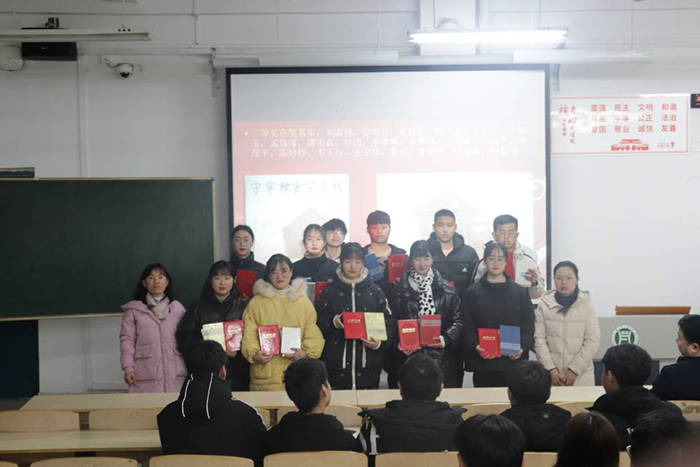 国产成人精品一区二区三区