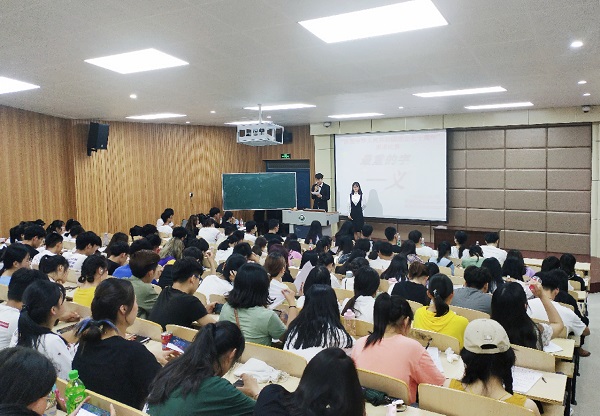国产成人精品一区二区三区