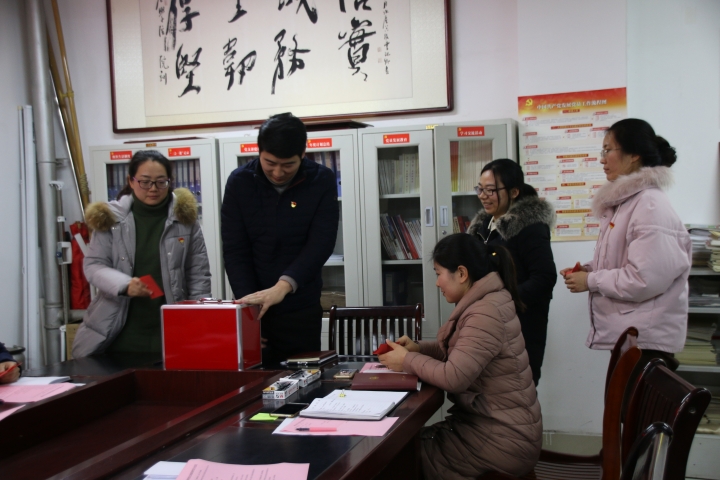 国产成人精品一区二区三区